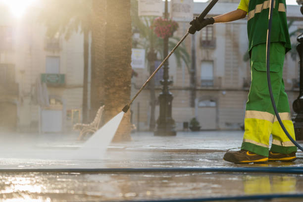 Best Vinyl Siding Pressure Washing in Lakehills, TX